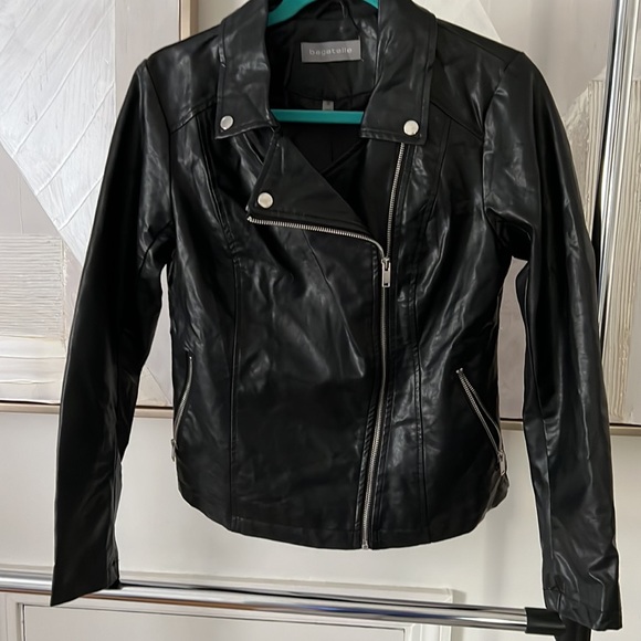 Womens faux leather biker style jacket - Picture 4 of 5